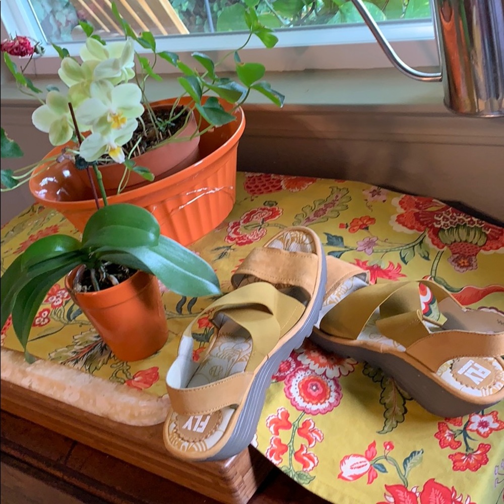 Fly London Sandals